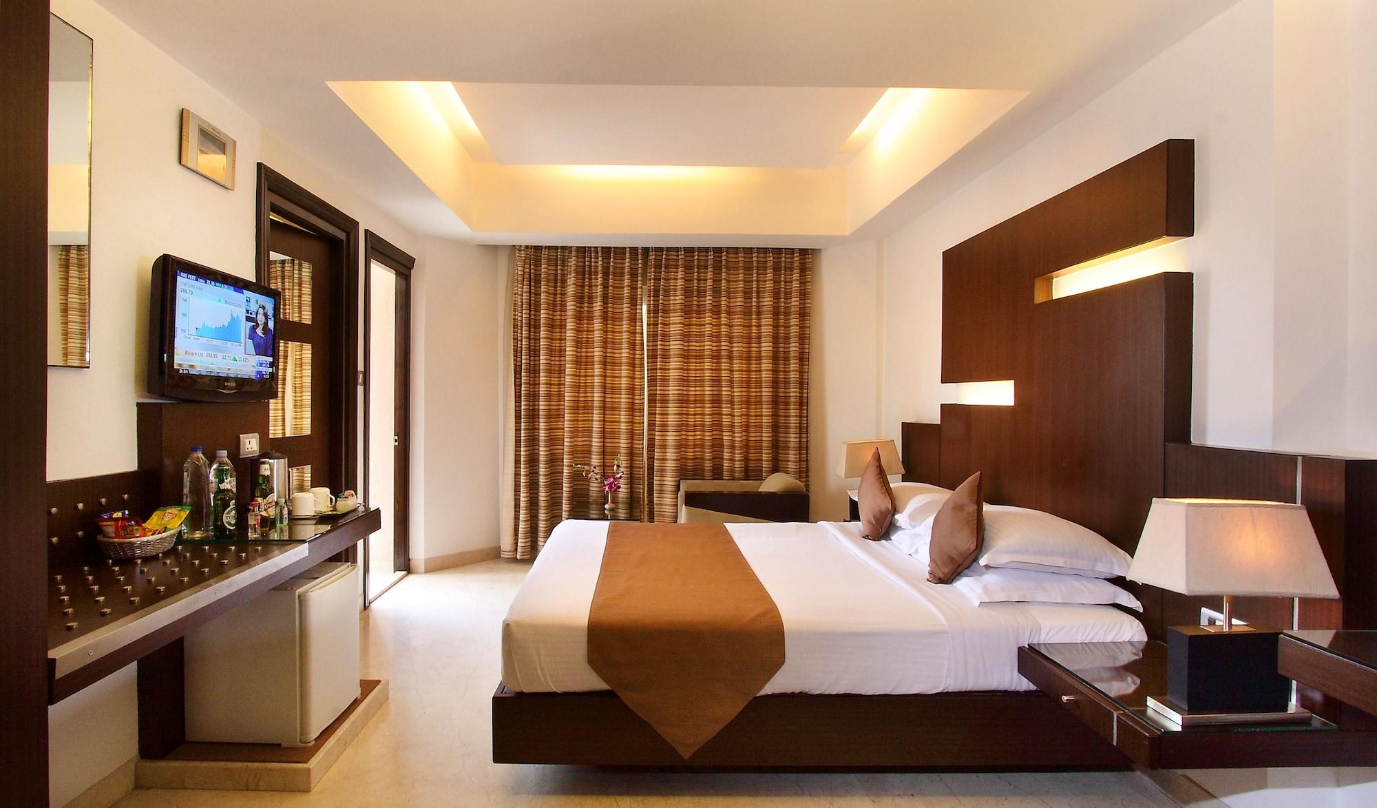 The President Hotel Bangalore Exterior foto