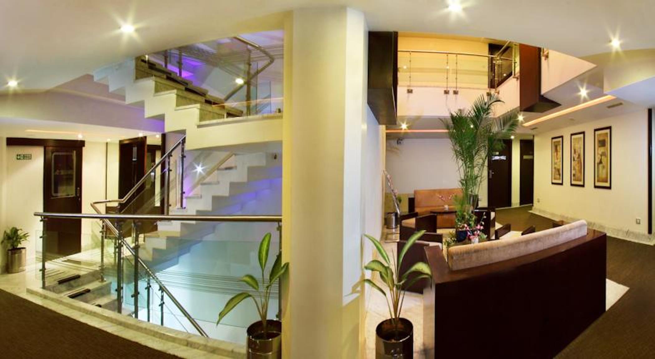 The President Hotel Bangalore Exterior foto